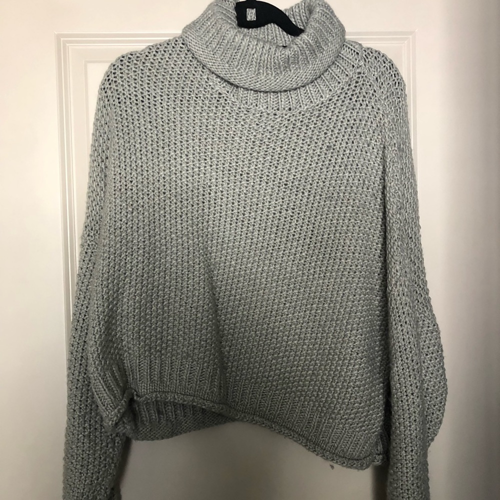 Anthropologie gray turtleneck sweater